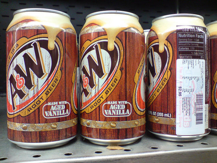 Des canettes de Root Beer